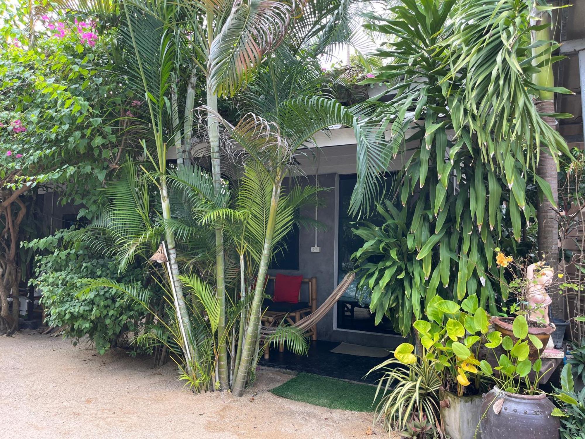 Namthip Homebeach Baan Tai Exterior photo