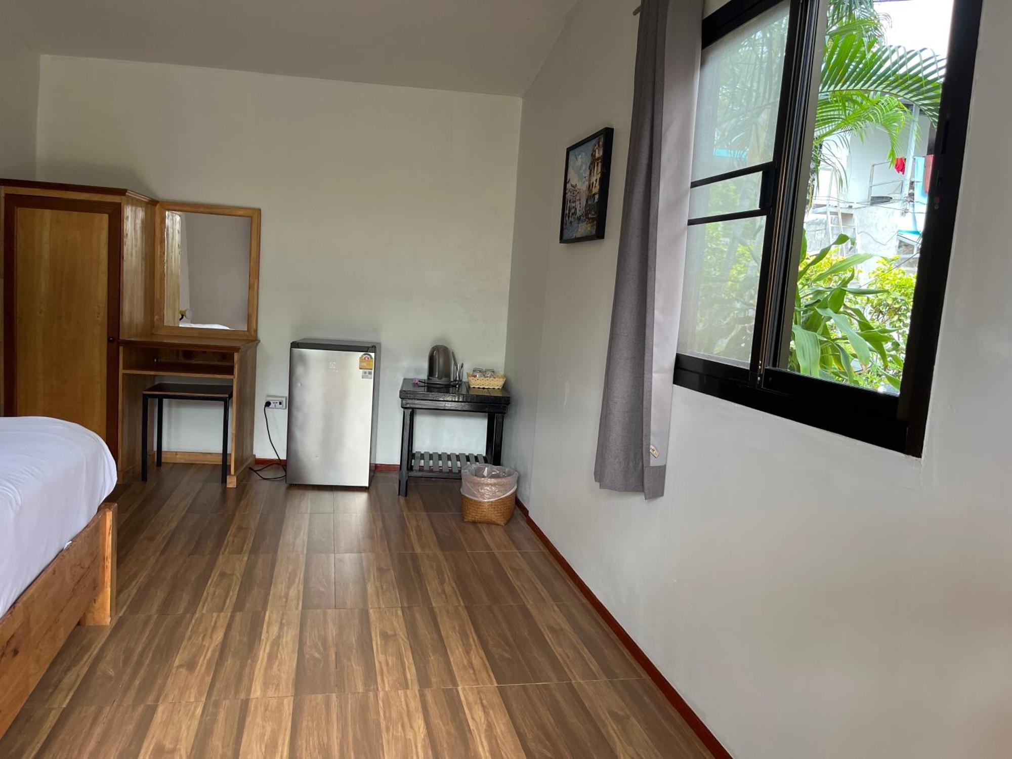 Namthip Homebeach Baan Tai Exterior photo