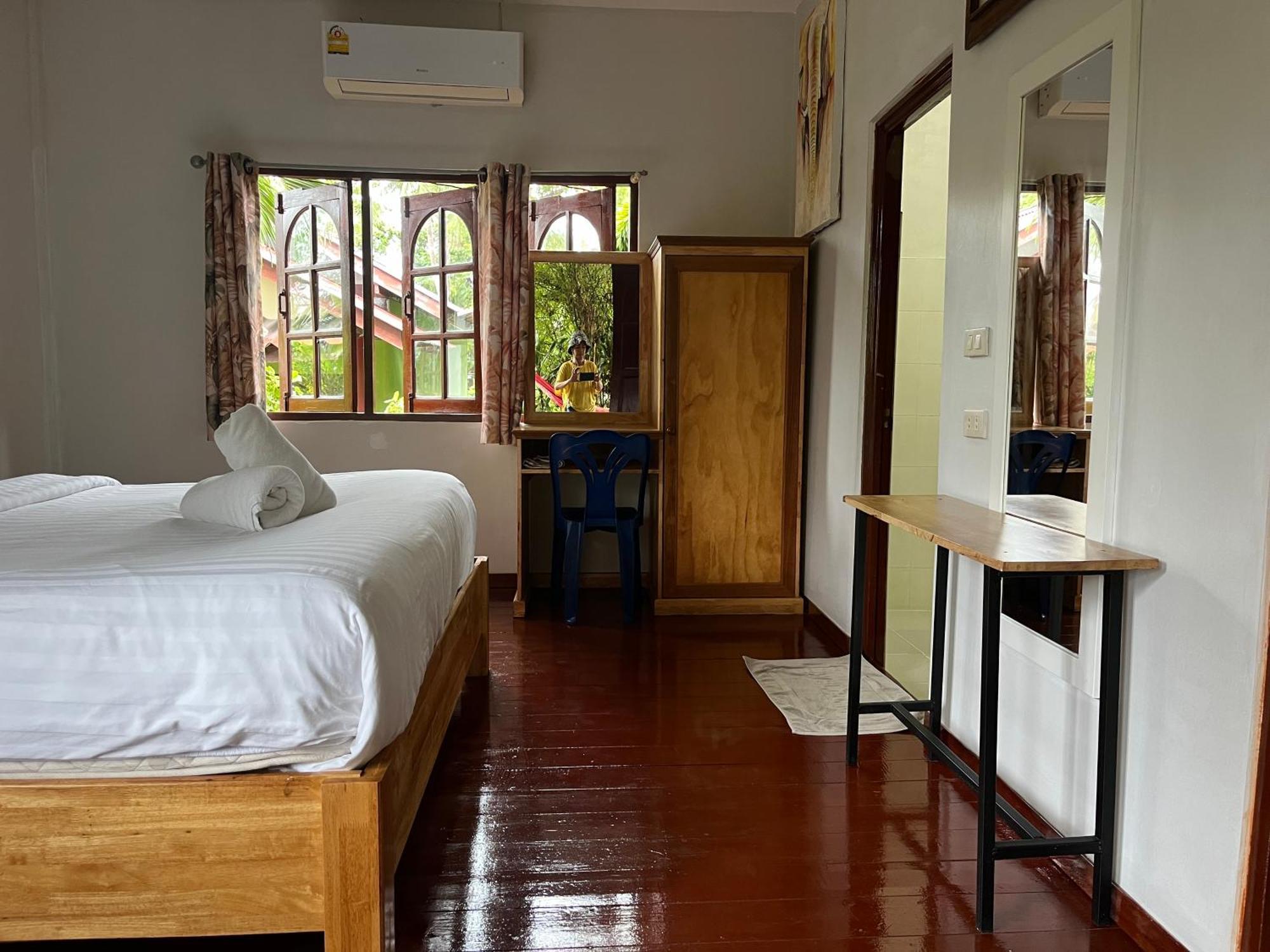 Namthip Homebeach Baan Tai Exterior photo